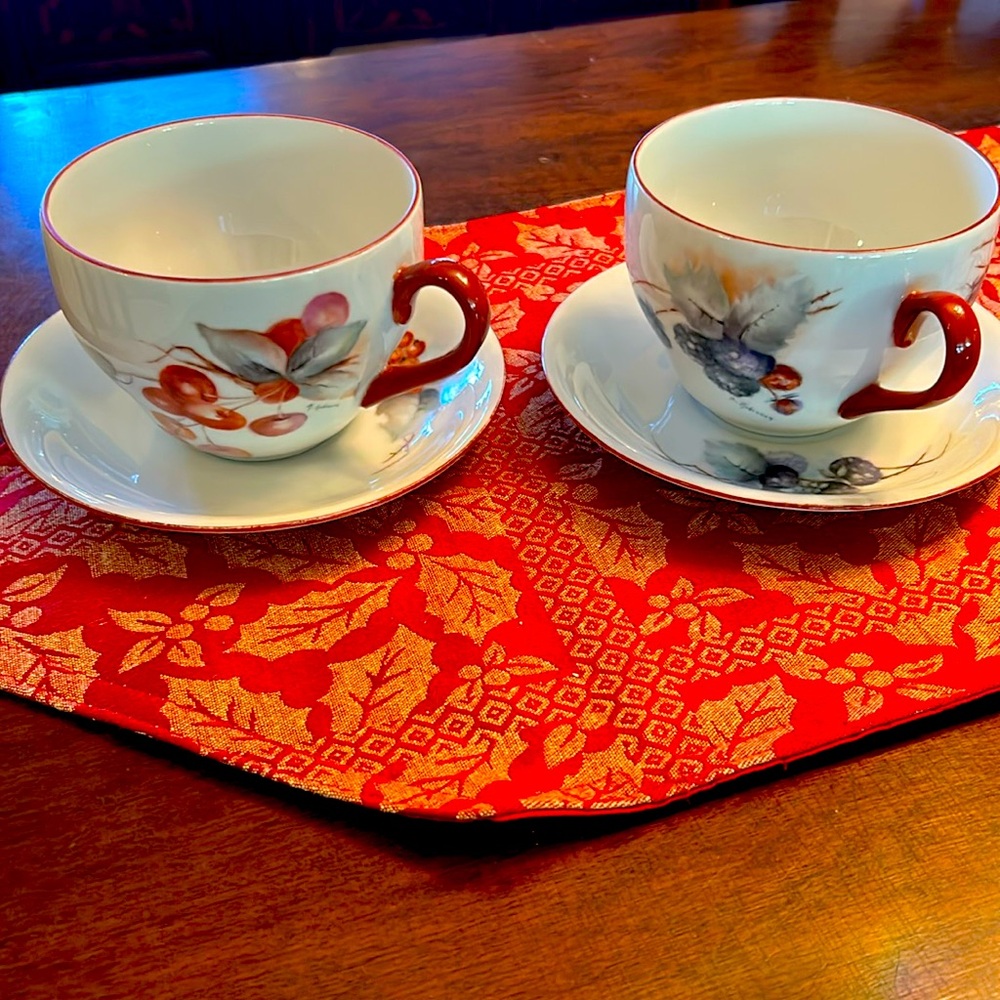 Antique hand painted pair of soup cups with saucer. Or cappuccino. ARTIST SIGNED